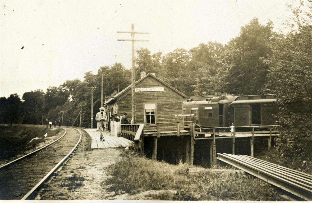 Munising Junction Depot